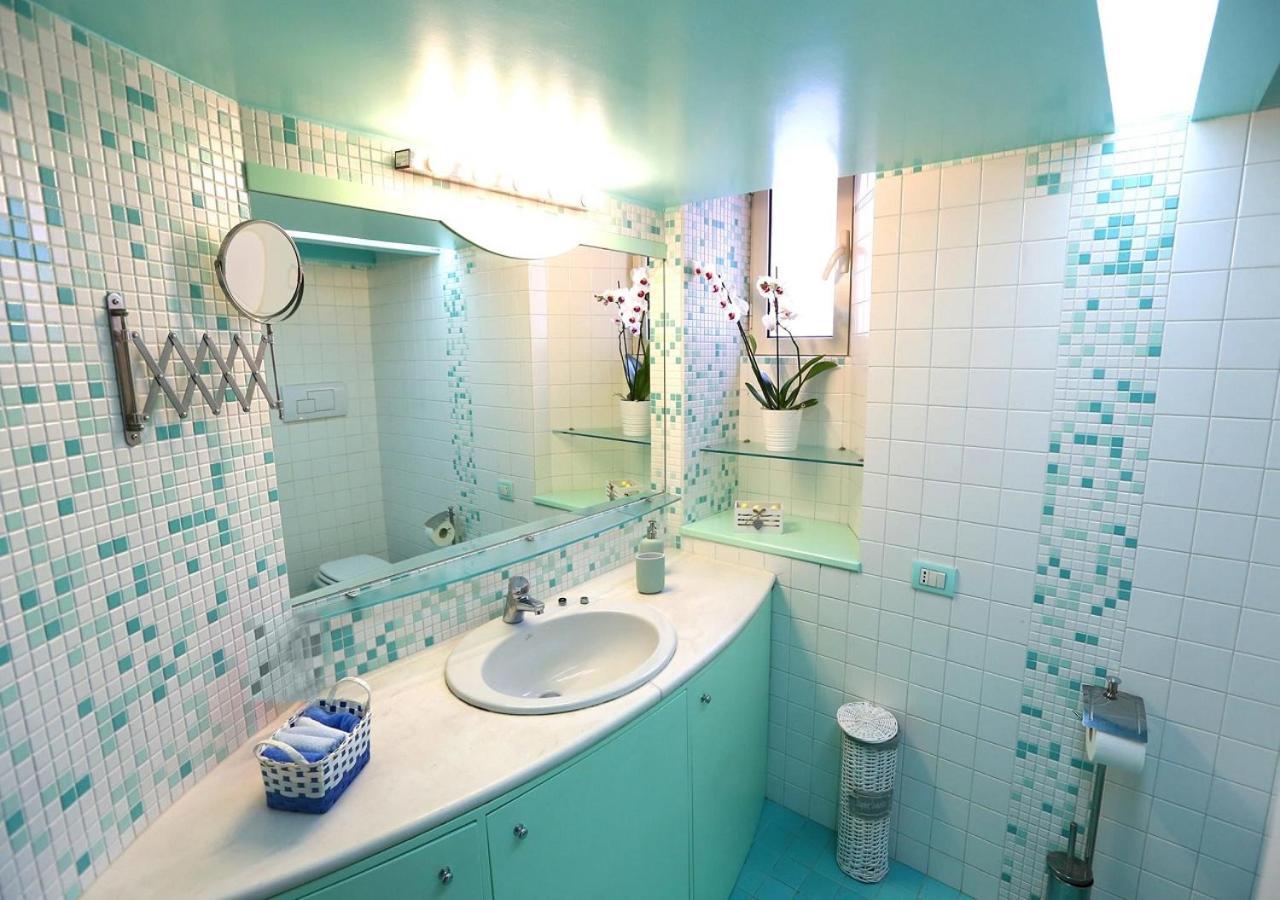 Maison Mele Luxury Apartment Napoli Bagian luar foto