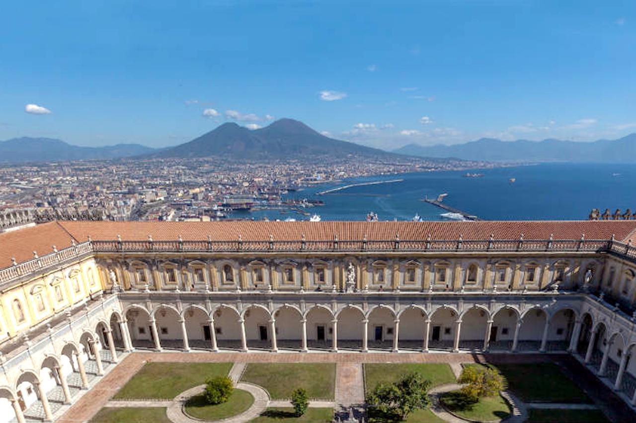 Maison Mele Luxury Apartment Napoli Bagian luar foto